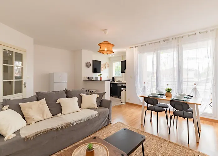 Charming T2 In Lejlighed *