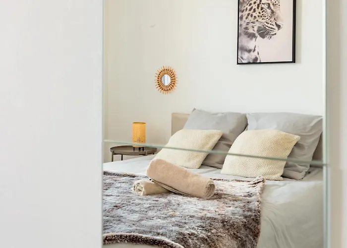 Charming T2 In Lejlighed