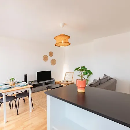 شقة Charming T2 In Frouzins